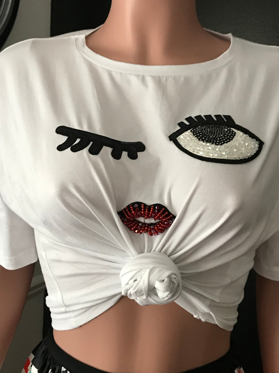 Kiss Tee